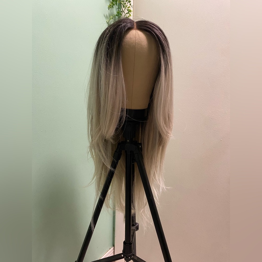 Stylish Straight Ombre Platinum Blonde Lace Front Wig